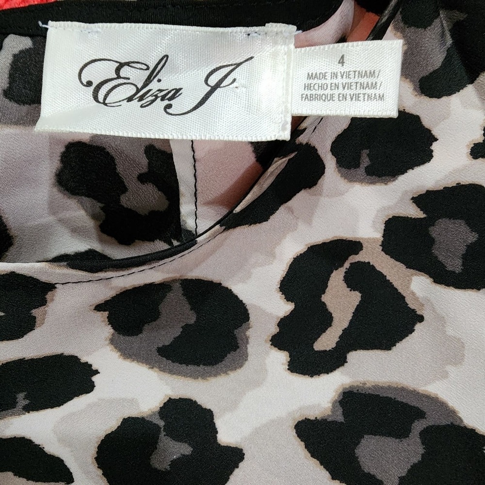 Eliza J. Leopard cheetah print long sleeve ruffle dress‎ size 4 small - Picture 7 of 8